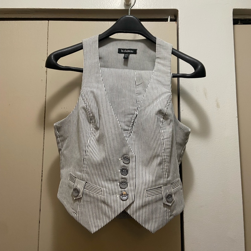 2 piece women vest and pants le chateau